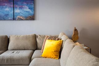 Saguaro Sunrise -Luxe Condo with Balcony & Pool - Scottsdale - 5