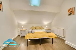 Charming Stay Near Old Trafford - Manchester - 9