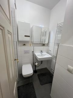 Schöne 3 Zimmer Wohnung in Top Lage Heidelberg 1 OG - Heidelberg - 1