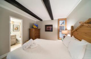 Creekside 2 Bedroom Condo In Vail Village Near Covered Bridge - 4