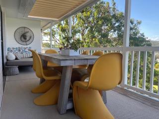 Casa de Pina 700m walk to the beach - Newport - 0