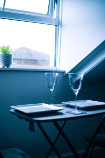 Beach View One Bedroom Apartment in Lowestoft by Eason Stays, Ideal For Offshore Workers & Short Stays- with Free Parking! - Lowestoft - 7