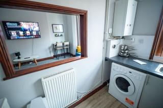 Sea View One Bedroom Apartment in Lowestoft by Eason Stays, Ideal For Weekend Getaways & Business Travellers - with Free parking! - Lowestoft - 7