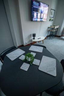 Sea View One Bedroom Apartment in Lowestoft by Eason Stays, Ideal For Weekend Getaways & Business Travellers - with Free parking! - Lowestoft - 3