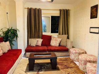 Apartment in second district - Qaryat ash Shamālī - 1