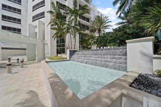Fontainebleau New Reno 1BR Corner Unit Ocean & Bay - Miami Beach - 8