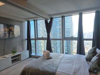 BGC Cosy Nest Uptown Parksuites Tower 1 Near Nice Restaurants and Malls - 0