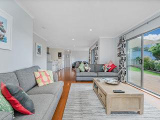 Flaxmill Haven - Cooks Beach Holiday Home - Whitianga - 3