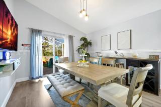 Your Family Fun Villa w Pool, Game room, all you need, close to Disney & more - 1