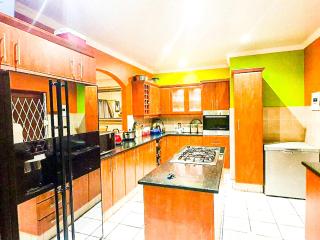 Tranquil Coastal Home with Pool Family-Friendly Stay - 5