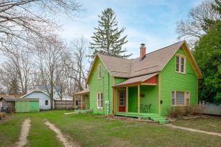 The Green Street Getaway - South Haven - 0