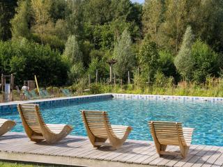 Belvilla Grand Mansion in Calm Locale - - 0