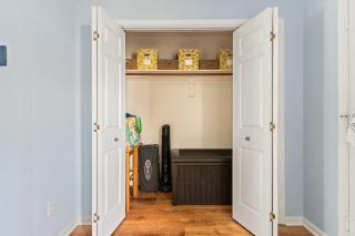 Renovated 1-Bedroom Condo with Pool, Bikes, & Beach Access in North Ocean City, MD - 1