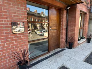 2 bed Newly renovated city apartment - Belfast - 9