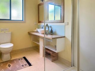 Boutara Holiday House - 5