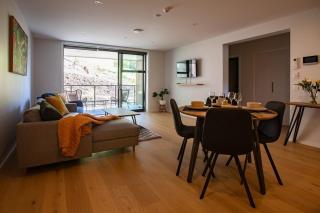 Urban Haven 2-Bed Retreat - Nelson - 6