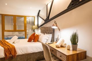 Hotl Aparts at The Deal House - 0