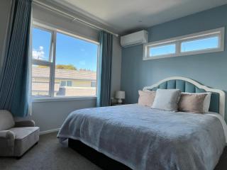Brand new Lakeside cozy kaka king - Taupo - 0