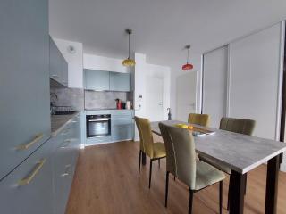 Appartement à 2 pas de la plage avec parking à Royan - FR-1-550-90 - 4