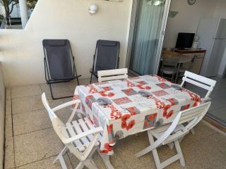 Appartement 2 Pièces avec Terrasse et Parking à 50m Plage - Port Camargue - FR-1-731-136 - Le Grau-du-Roi - 8