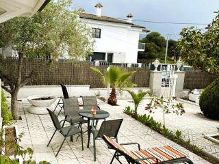 8010 CASA MONTCLAR, ubicada en entorno tranquilo, al lado de la Ciudadela , de la playa, del centro del pueblo, de restaurantes, activadades nauticas, senderismo... - ES-258-148 - Roses - 7