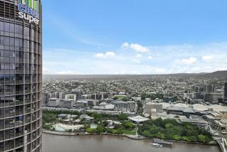 Queens Wharf - Luxe 1BR with Stunning Views & Pool - Brisbane - 7