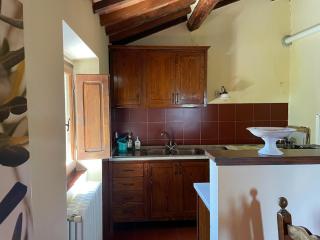 Detached cottage with swimming pool - Misciano - 1