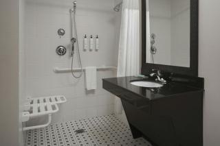 Fairfield Inn & Suites Louisville East - 4