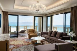Sheraton Grand Danang Beach Resort & Spa - 4