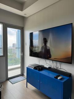 Modern 1BR Executive Suite l Best City View of BGC l The Residences BCCT - 5