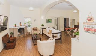 Angels’ Home- Modern & Comfy, Fully equipped 3BD - Dhrápanos - 7