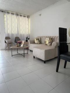 Cerca del aeropuerto, terminal de transporte y Cc mayales - Valledupar - 0