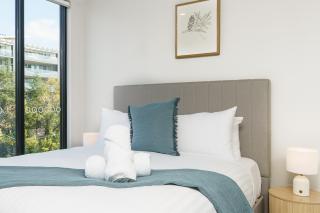 Sleek Braddon Apartment Near Canberra Centre - Hosted by Canstay - 2
