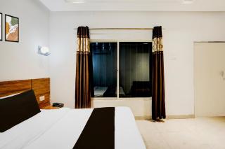 Hotel O The Royal Cargo Resort - Vrindāvan - 8