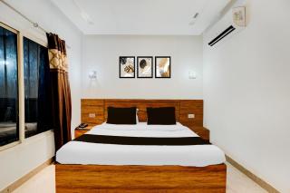 Hotel O The Royal Cargo Resort - Vrindāvan - 5