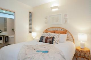 Treetop Luxury - Beautiful Peppers Resort - Noosa Heads - 5