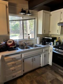 Dreamy Mountain Cabin Retreat - Wrightwood - 2