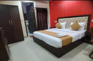 Hotel O Euro Near IGI Airport - New Delhi - 8