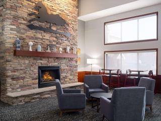 AmericInn by Wyndham Shakopee Near Canterbury Park - Shakopee - 7