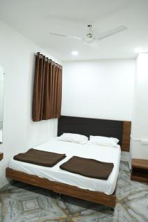 Hotel Aaram Kalupur - Ahmedabad - 7