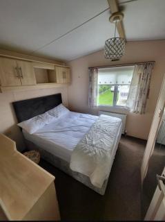 SKEGNESS GOLDEN PALM HOLIDAY HOME Pg 52 - Skegness - 8