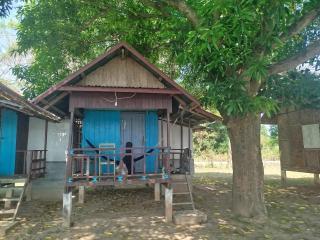 Bounhome Guesthouse - Ban Donsôm Tai - 1