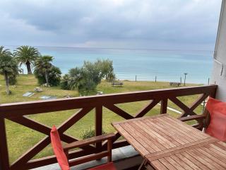 Seafront Family Apartment-Oceanus - Skála Foúrkas - 9