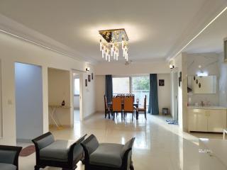 Magnus 3BHK Fully Furnished Flat - Gated Community, Club House, Pool - Hyderabad - 2
