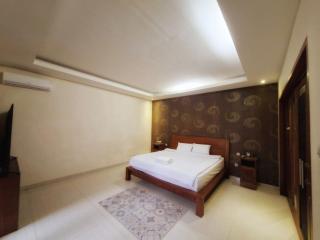 Max Guest House - Seminyak - 0