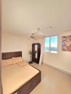Penthouse ocean views 2br w pool - Lapu Lapu City - 8
