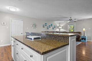 Otter Banks Retreat home - Harkers Island - 4