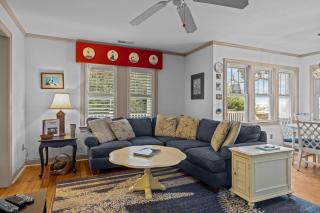 Whispering Oaks home - Harkers Island - 9