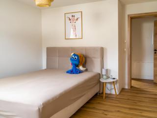 Wunderschöne möblierte Wohnung Neuwertig - Friesenheim - 2