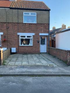 Valeries House 4 Bed 2 Bath close to beach - Gorleston-on-Sea - 8